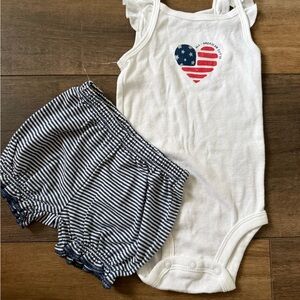 Carter's White & Navy Heart shorts Set 6 months all American cutie 2pc ruffle